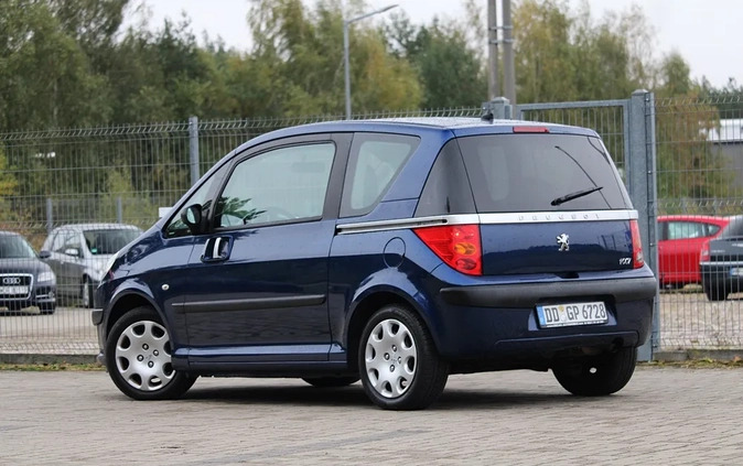 Peugeot 1007 cena 9900 przebieg: 123000, rok produkcji 2006 z Jędrzejów małe 407